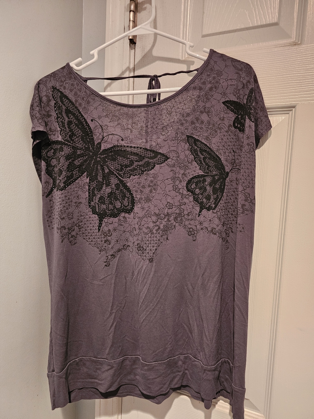 Women's Gray And Black Butterfly Graphic Top